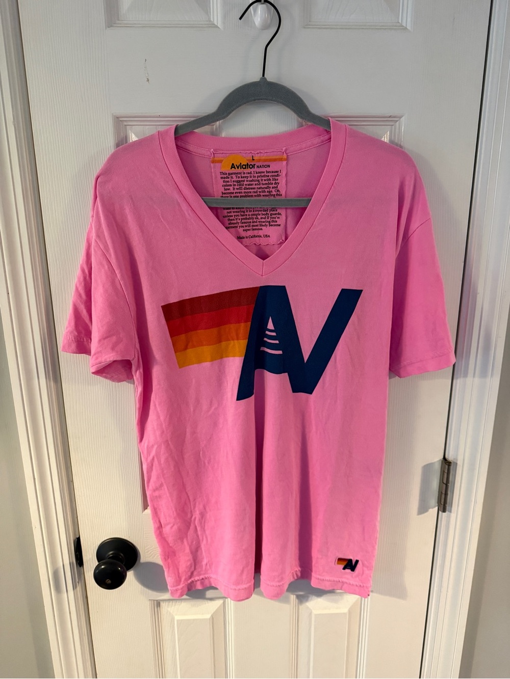 Aviator Nation Pink V-Neck Tee Size Large